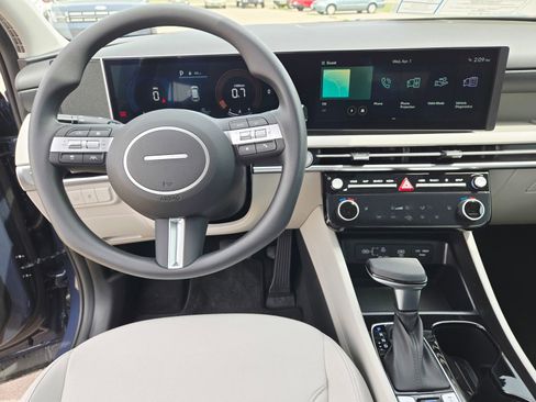 New 2026 Hyundai Tucson SEL FWD image 10