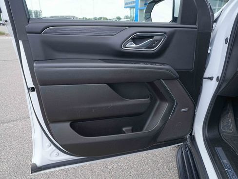 Used 2024 GMC Yukon SLT AWD/4WD image 27
