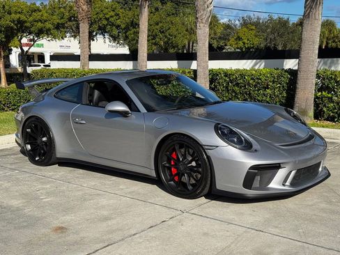 Used 2018 Porsche 911 GT3 image 12