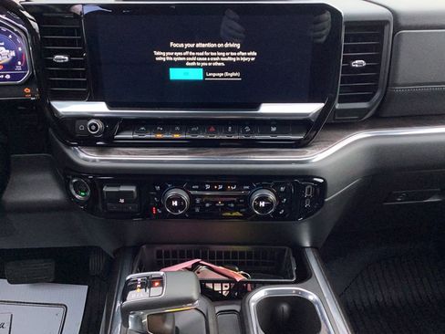 Used 2023 Chevrolet Silverado 1500 LTZ image 17