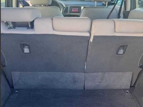 Used 2017 Honda HR-V LX image 11