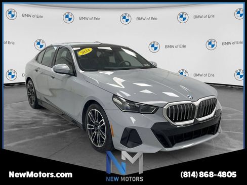 Certified 2024 BMW 540i xDrive w/ Premium Package AWD/4WD image 5