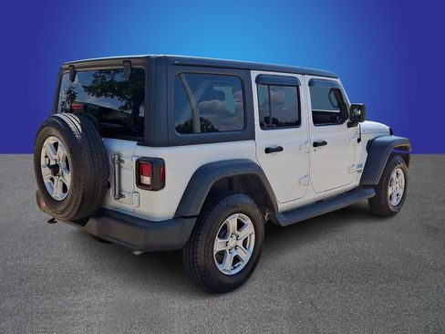 Used 2020 Jeep Wrangler Unlimited Sport S AWD/4WD image 4