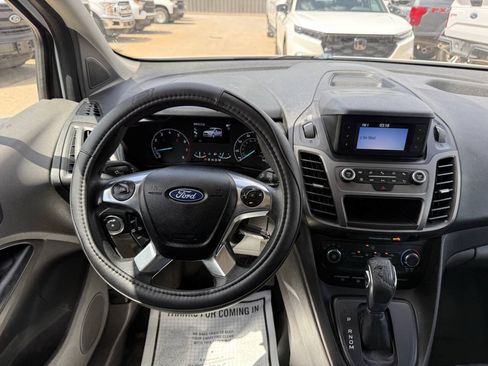 Used 2019 Ford Transit Connect XL FWD image 15