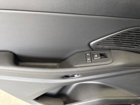 New 2026 Jeep Cherokee Overland image 37