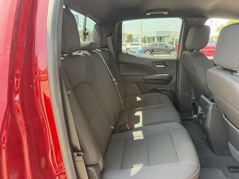 Certified 2024 Chevrolet Colorado LT w/ LT Convenience Package II RWD image 32