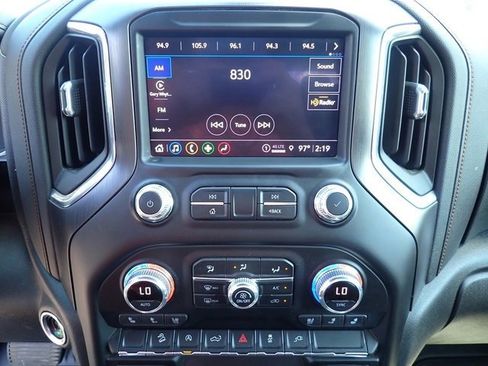 Used 2021 GMC Sierra 1500 AT4 image 28