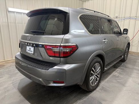 Used 2022 Nissan Armada SL w/ Captain's Chairs Package RWD image 19
