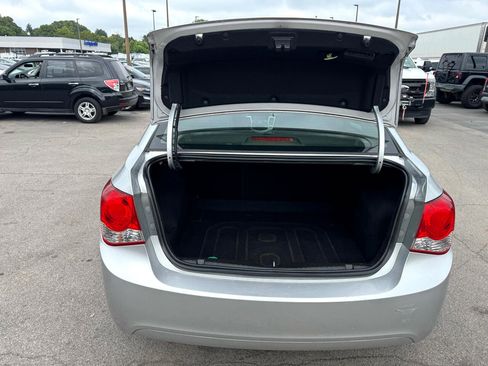 Used 2015 Chevrolet Cruze LT image 11