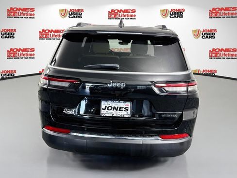 Used 2023 Jeep Grand Cherokee L Limited w/ Luxury Tech Group II AWD/4WD image 17