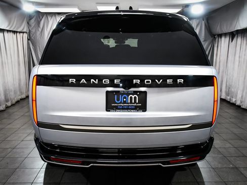 Used 2024 Land Rover Range Rover Long Wheelbase SE AWD/4WD image 5