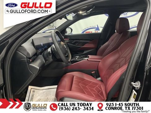 Used 2024 BMW 530i RWD image 29