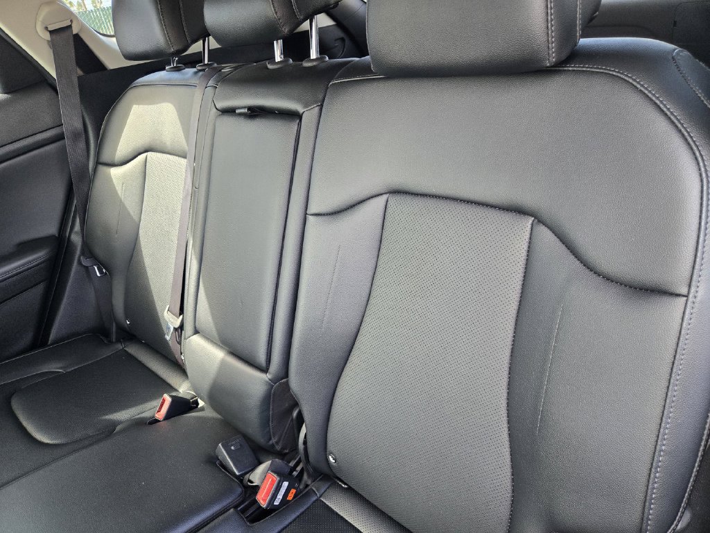 Used 2023 Kia Sportage SX FWD image 11
