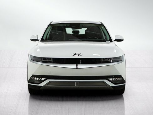 Certified 2023 Hyundai Ioniq 5 SEL AWD/4WD image 8