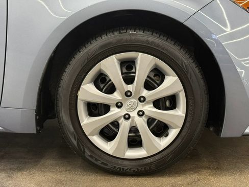 Used 2023 Toyota Corolla LE FWD image 18