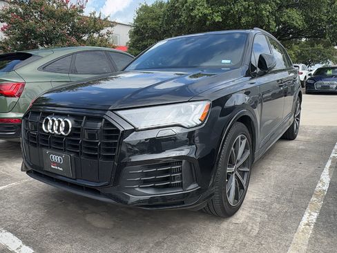 Used 2024 Audi Q7 3.0T Prestige AWD/4WD image 3
