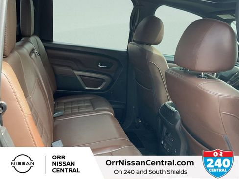 Used 2021 Nissan Titan Platinum Reserve w/ Moonroof Package AWD/4WD image 12