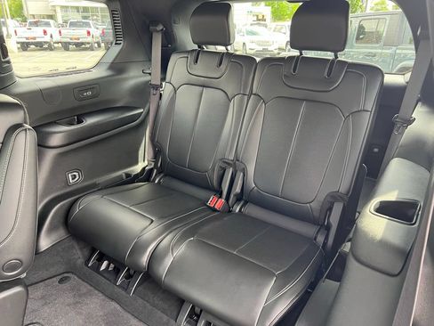Used 2025 Jeep Grand Cherokee L Limited w/ Luxury Tech Group II AWD/4WD image 25