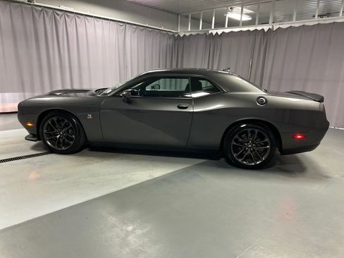 Used 2022 Dodge Challenger R/T Scat Pack image 4