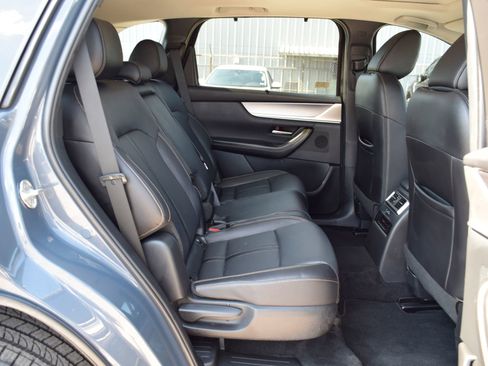Used 2025 MAZDA CX-70 3.3 Turbo w/ Preferred Package AWD/4WD image 22