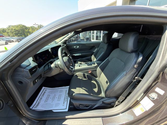 Used 2024 Ford Mustang Coupe RWD image 14