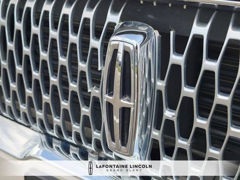 Used 2022 Lincoln Corsair Reserve w/ Elements Package AWD/4WD image 9