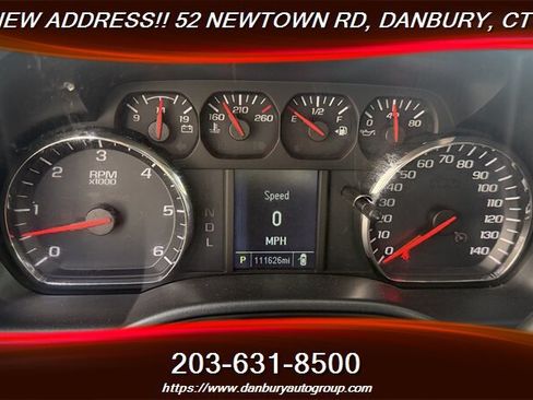 Used 2018 Chevrolet Silverado 1500 Custom w/ Custom Value Package AWD/4WD image 19