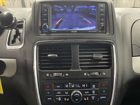 Used 2020 Dodge Grand Caravan GT image 15