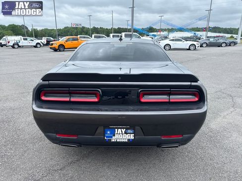 Used 2022 Dodge Challenger SXT w/ Blacktop Package RWD image 5