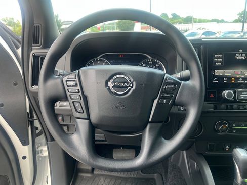 Certified 2026 Nissan Frontier SV RWD image 24