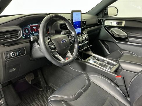 Used 2023 Ford Explorer ST w/ Equipment Group 401A AWD/4WD image 20