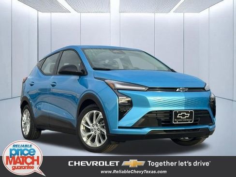 New 2027 Chevrolet Bolt LT FWD image 1