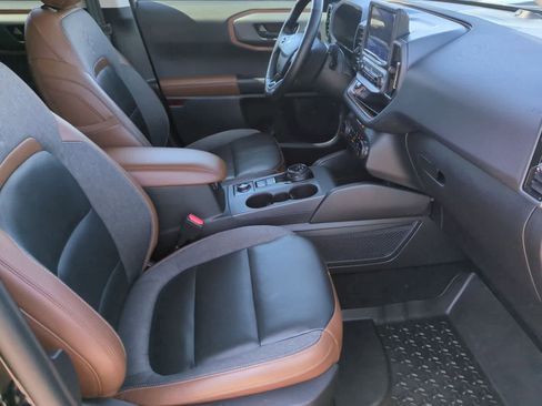 Used 2022 Ford Bronco Sport Outer Banks w/ Tech Package image 21