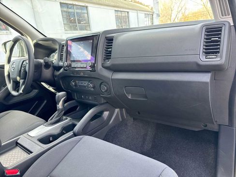 Used 2022 Nissan Frontier S w/ Technology Package image 16