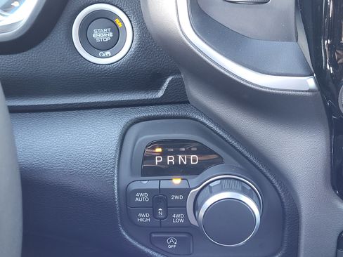 New 2026 RAM 1500 Big Horn AWD/4WD image 14