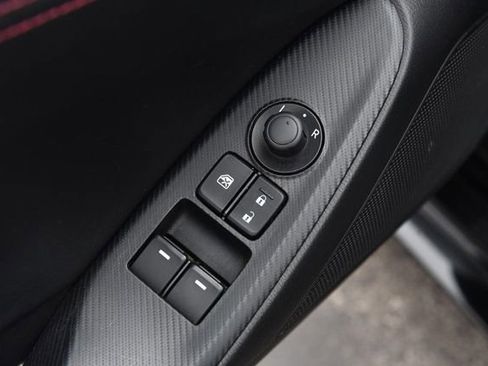 Used 2019 MAZDA MX-5 Miata RF Grand Touring RWD image 9