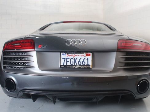 Used 2014 Audi R8 V10 plus image 14