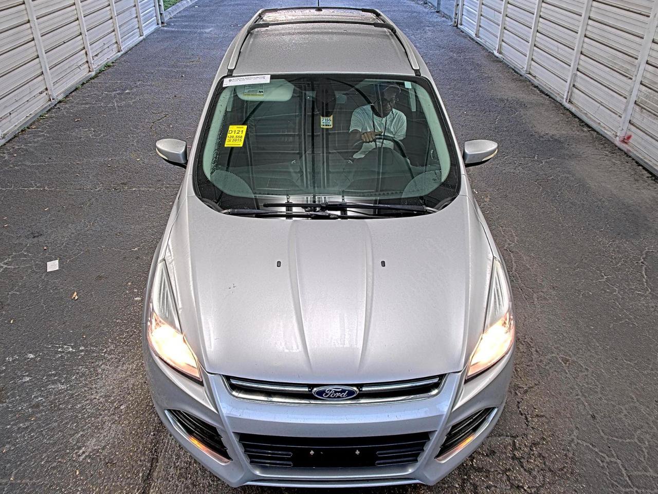 Used 2015 Ford Escape Titanium FWD image 2