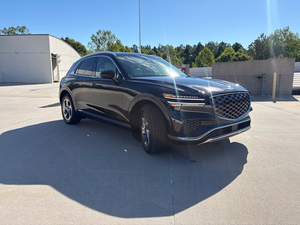 Used 2026 Genesis GV70 2.5T Advanced AWD/4WD image 5