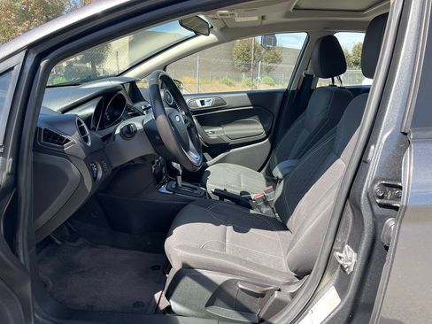 Used 2016 Ford Fiesta SE w/ Equipment Group 201A FWD image 14