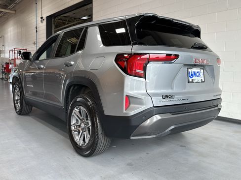 Used 2026 GMC Terrain Elevation AWD/4WD image 3