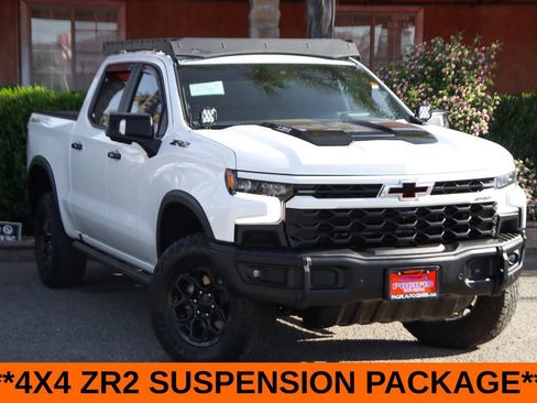 Used 2024 Chevrolet Silverado 1500 ZR2 w/ ZR2 Bison Edition AWD/4WD image 2