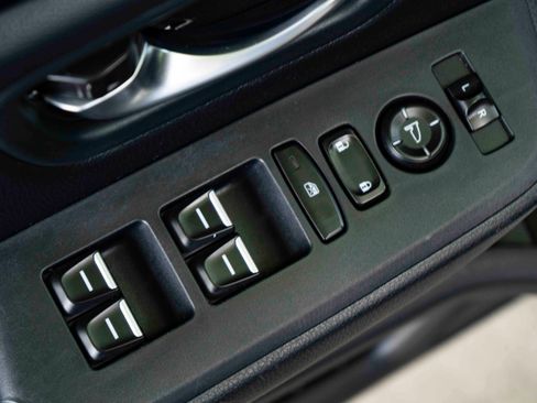 Used 2023 Honda Pilot Touring image 38