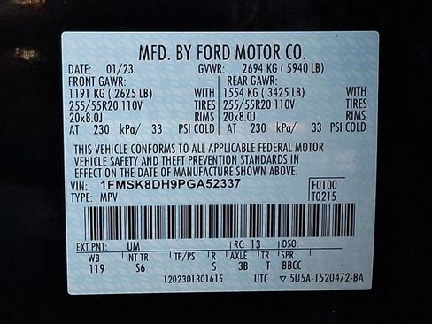 Used 2023 Ford Explorer XLT w/ Equipment Group 202A AWD/4WD image 29