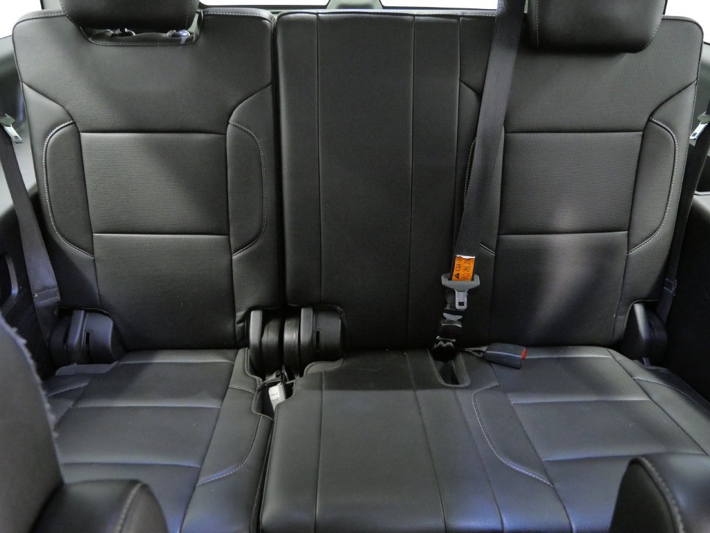 Used 2019 Chevrolet Suburban Premier AWD/4WD image 19
