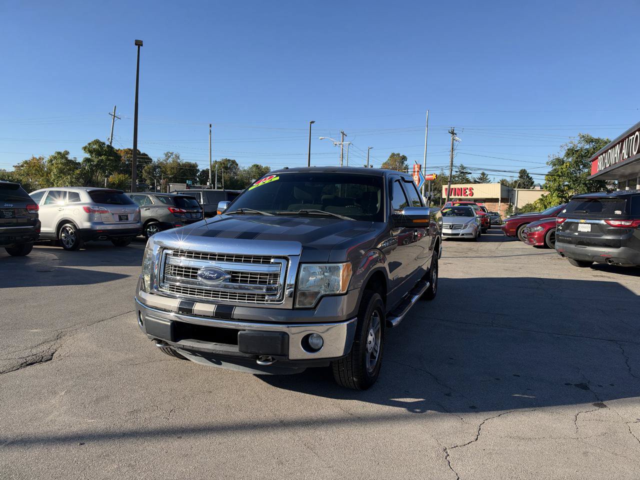 Used 2013 Ford F150 XLT w/ XLT Chrome Pkg AWD/4WD image 7