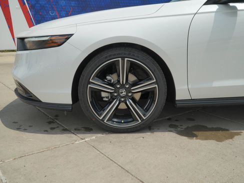 New 2026 Honda Accord SE image 11
