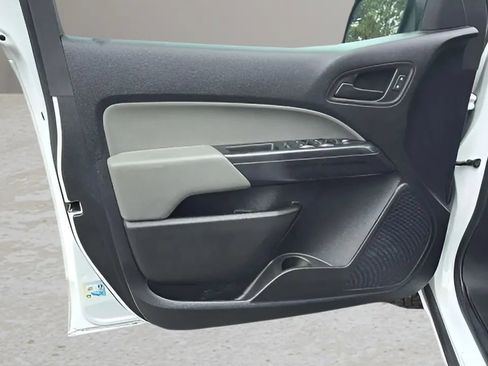 Used 2019 Chevrolet Colorado W/T w/ WT Convenience Package image 44