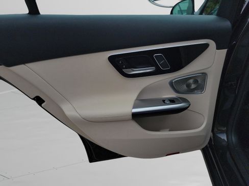 Certified 2025 Mercedes-Benz C 300 Sedan image 27