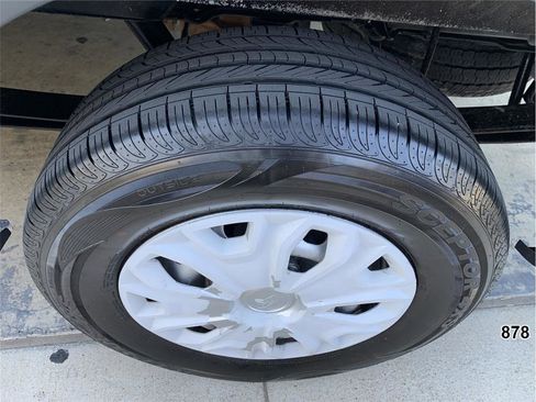 Used 2015 Ford Transit 350 XLT image 19